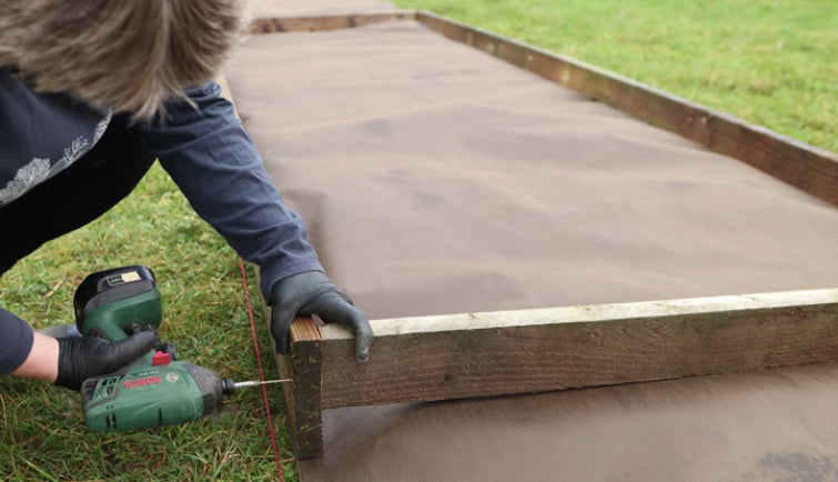 How To Make a Raised Bed | Liz Zorab